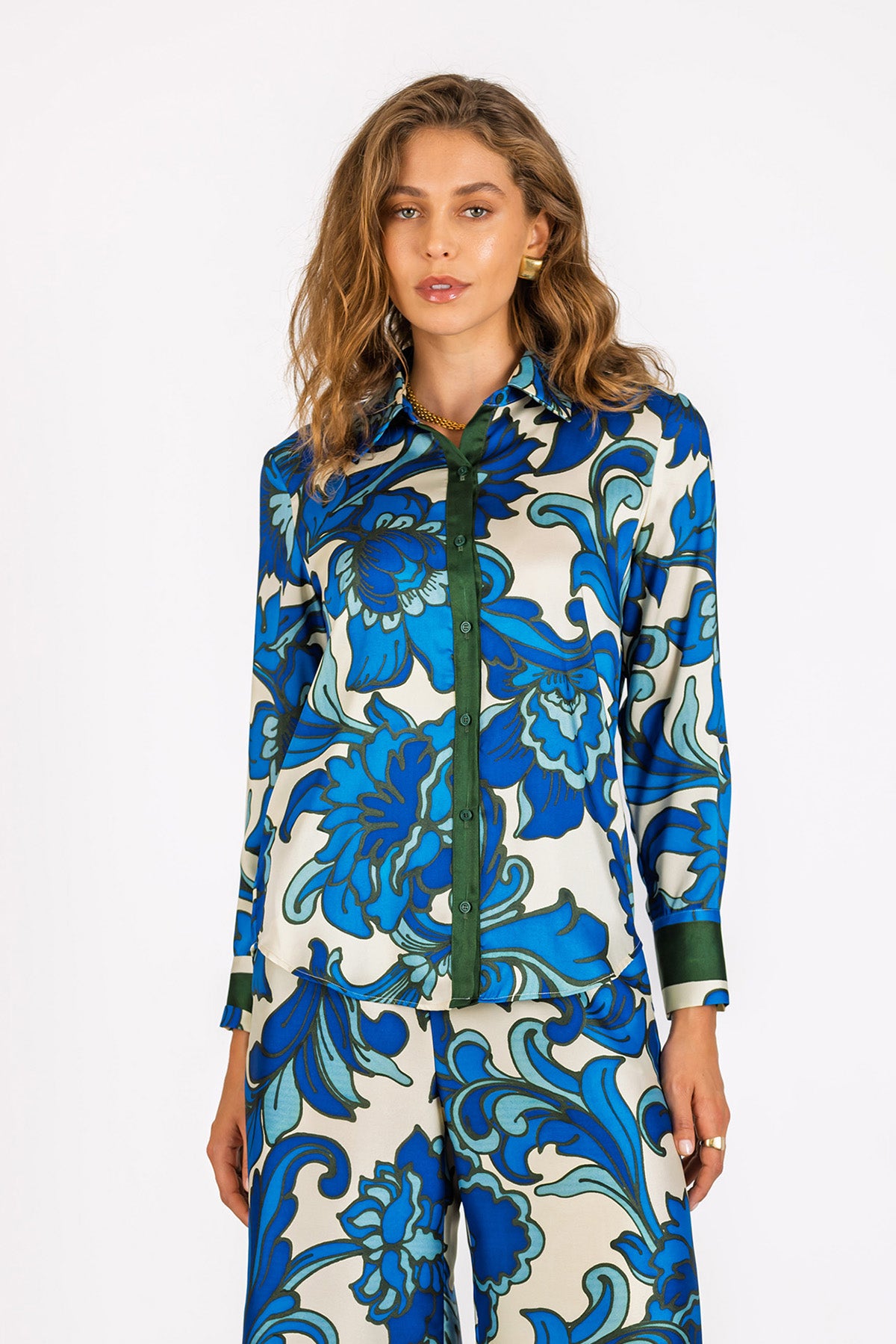 Printed blouse with fluid drape and vibrant pattern