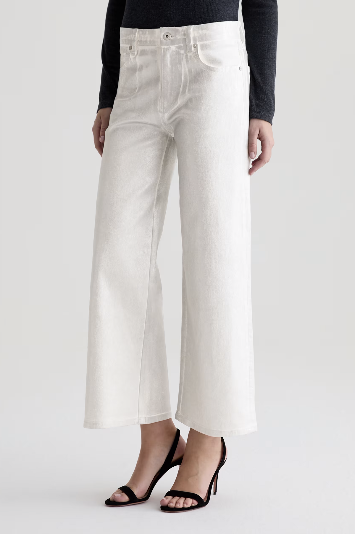 High-rise cropped wide-leg pants in a light neutral tone