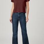 Women's garnet short-sleeve T-shirt featuring a classic neckline and relaxed silhouette.
