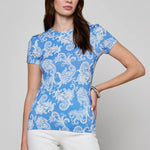 Short-sleeve crewneck top with two-tone paisley print.