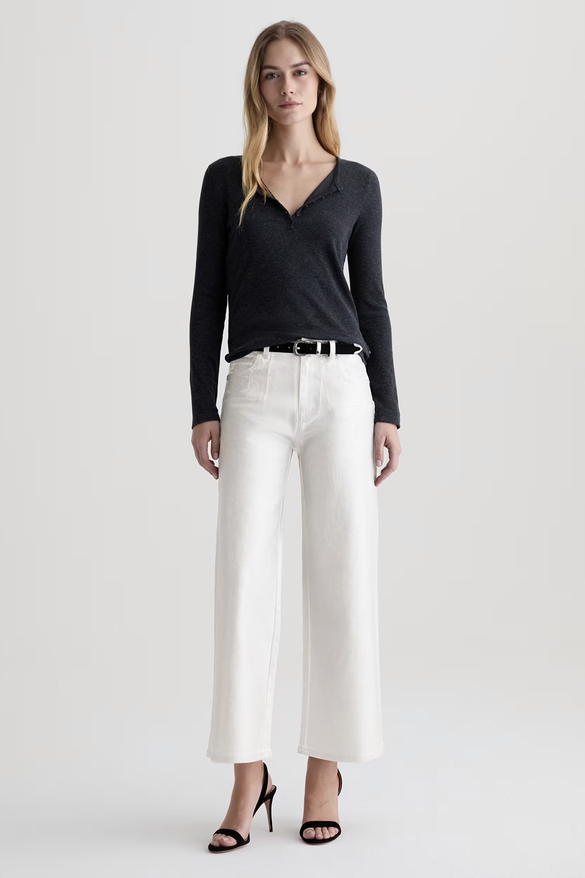 High-rise cropped wide-leg pants in a light neutral tone