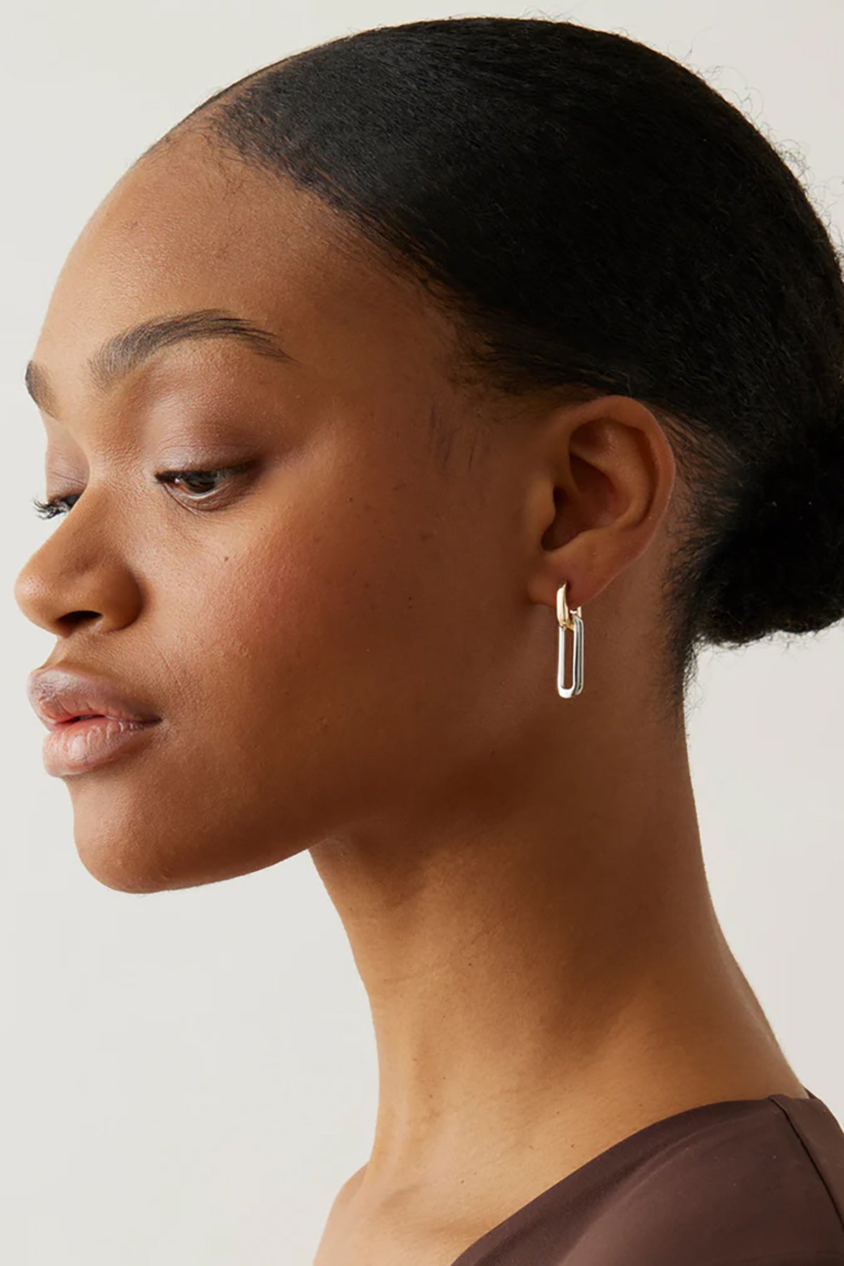 Detachable link earring shown in both short and extended styles