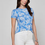 Short-sleeve crewneck top with two-tone paisley print.