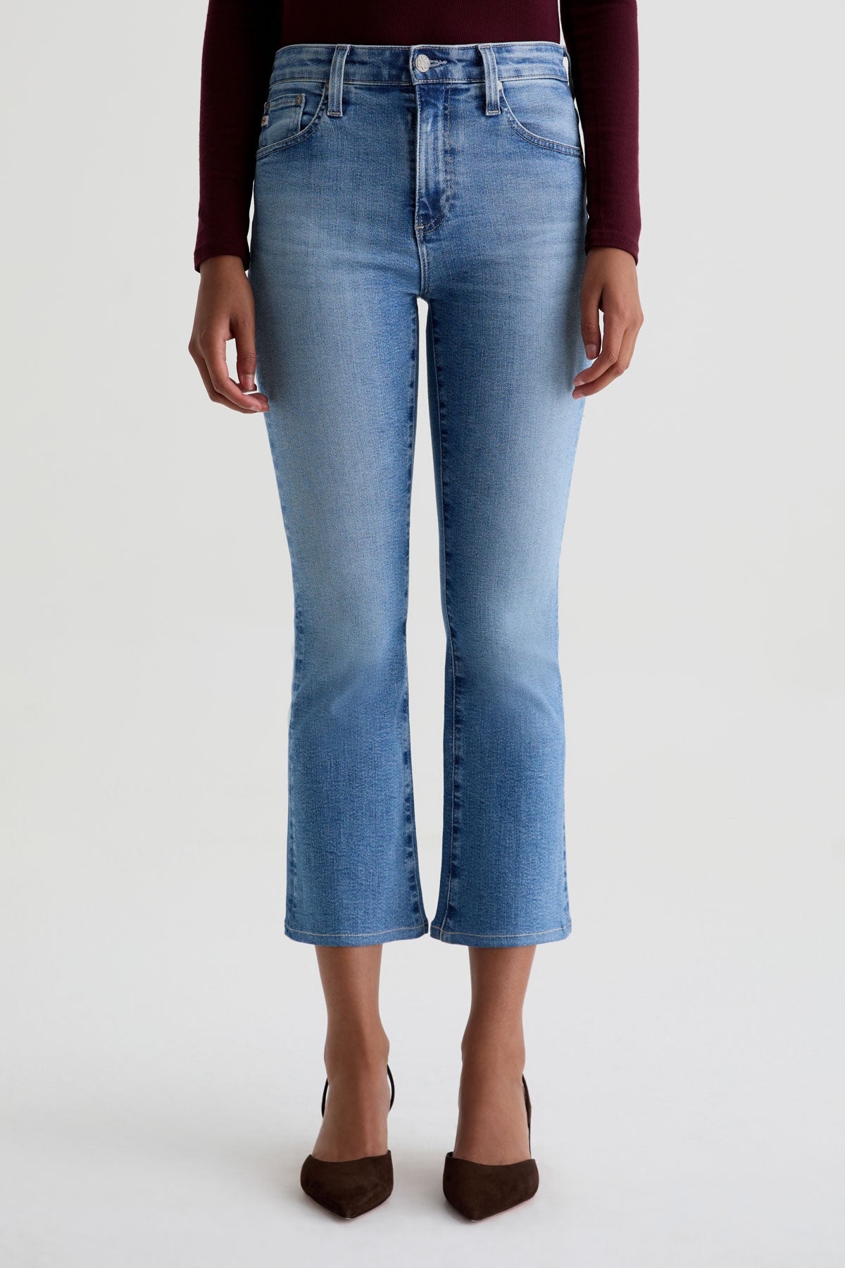 Mid-rise cropped bootcut jeans in a classic denim wash